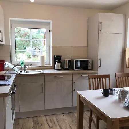 Bispinger-heidezauber-haus-felsenbirne Bispingen